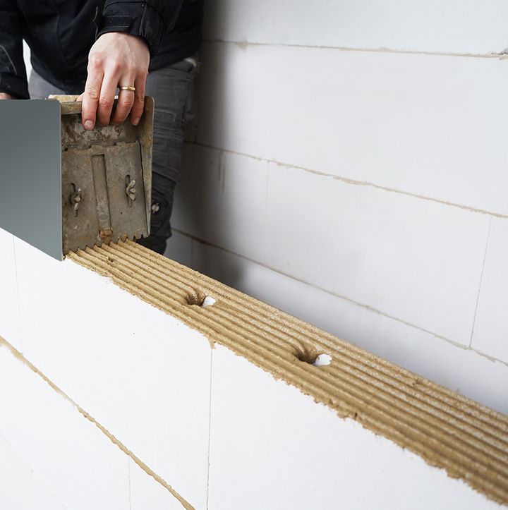 Lehm-Dünnbettmörtel als Zirkularitäts-Enabler | ClayTec GmbH & Co. KG